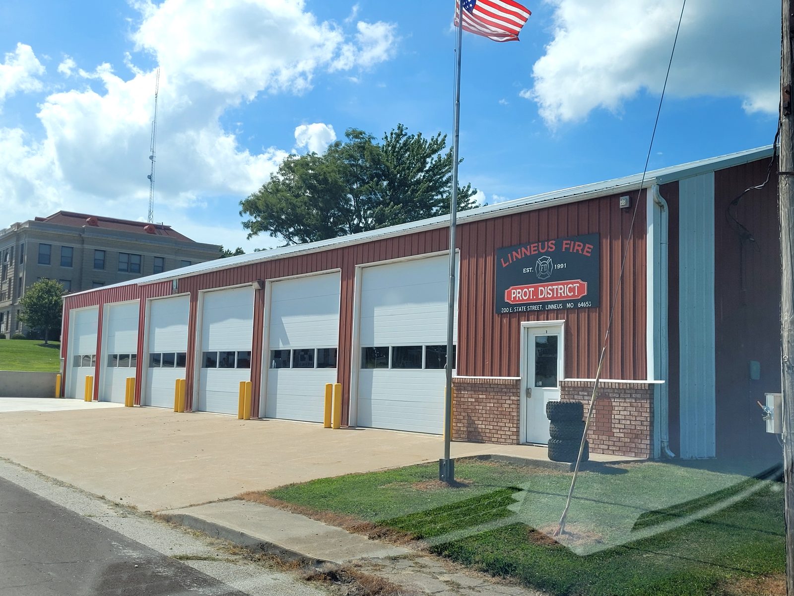 The Linneus fire station